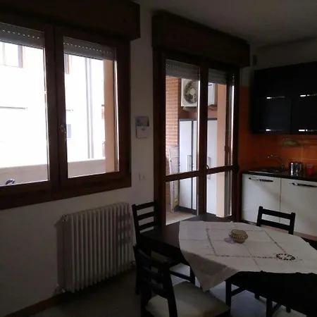 Casa In Zona Fiera A Апартаменты *