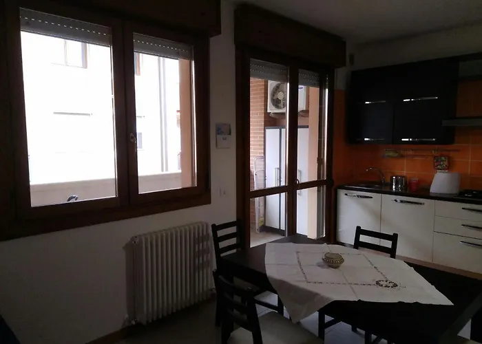 Casa In Zona Fiera A Апартаменты *