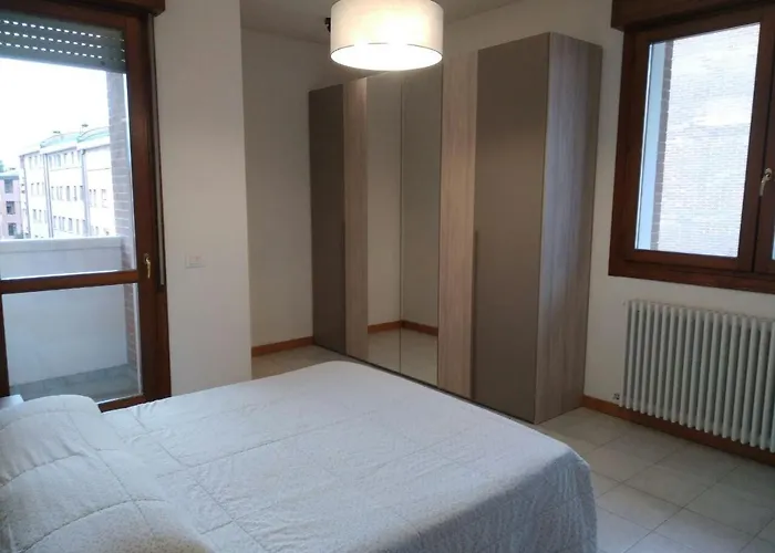 Casa In Zona Fiera A *