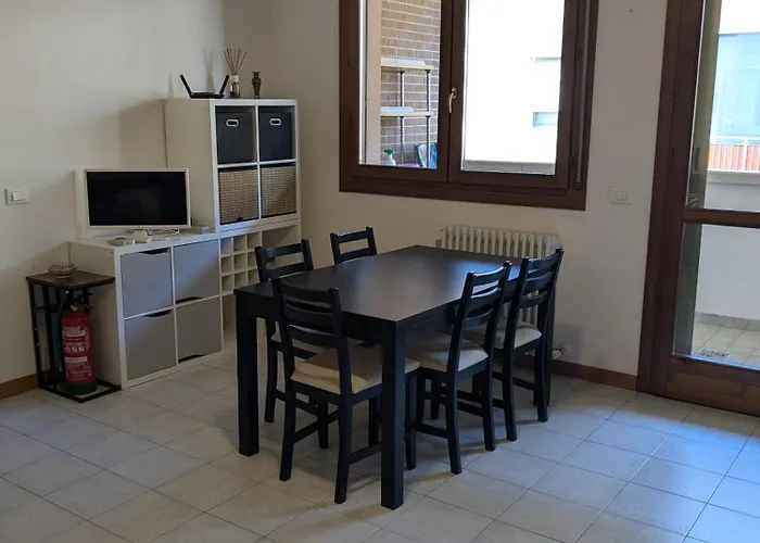 Casa In Zona Fiera A *