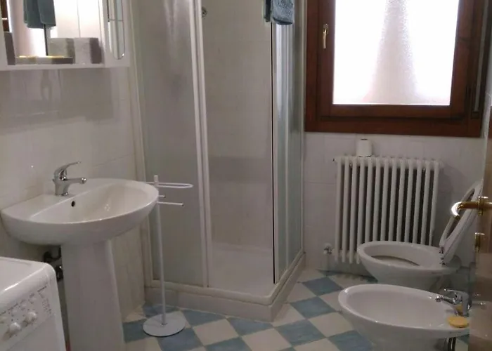 Casa In Zona Fiera A